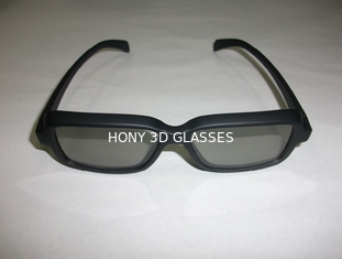 A circular plástica da elegância polarizou o terno dos vidros do computador 3D para homens