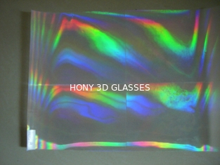 O arco-íris plástico do quadro/difracta vidros dos fogos-de-artifício 3d no local do curso